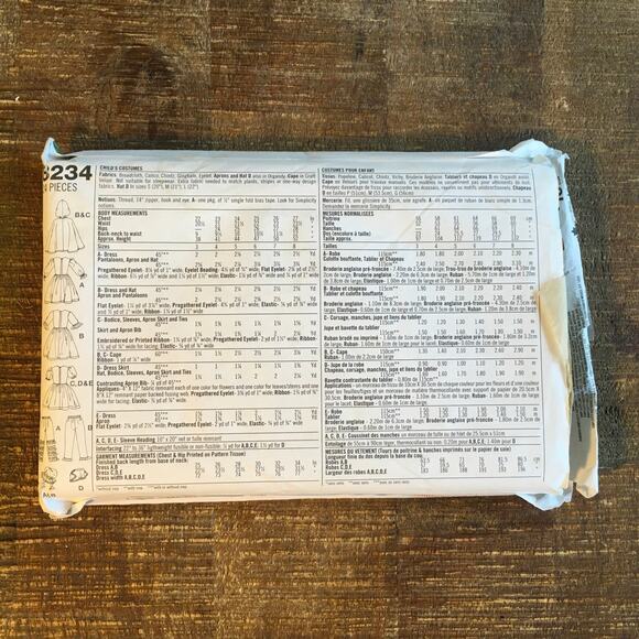 Simplicity Costumes Sewing Pattern 8234 Girls Nursery Rhyme Character 5-8 UNCUT - Picture 2 of 2